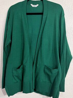 Time and Tru Emerald Green Cardigan